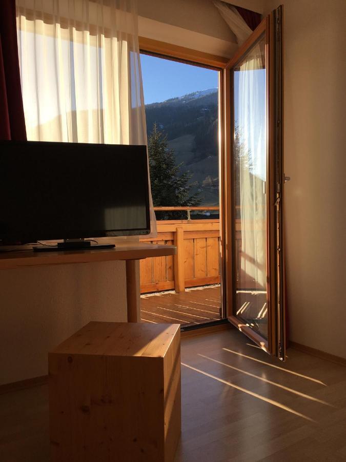 Pension Kristall Bramberg am Wildkogel Luaran gambar