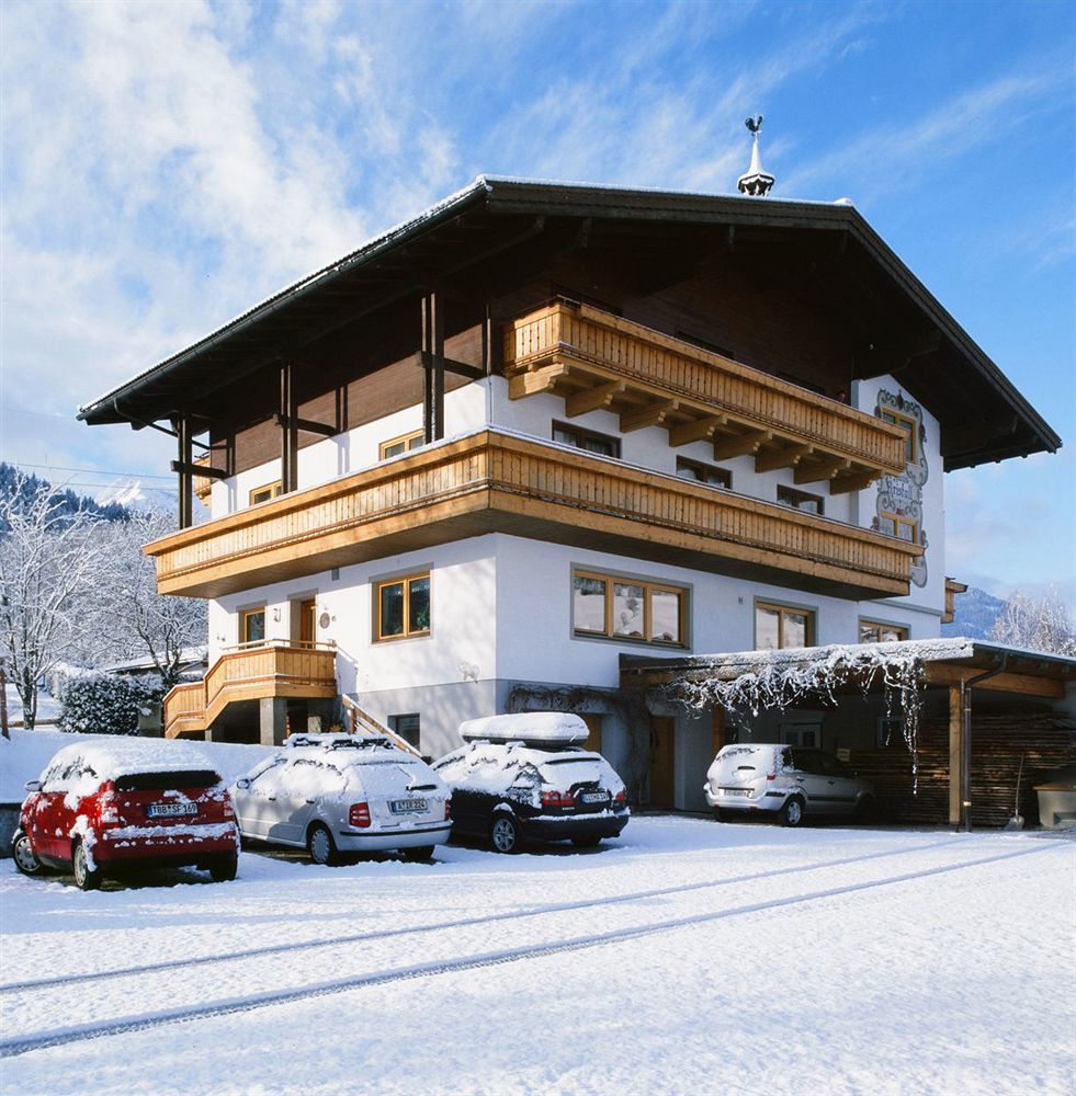 Pension Kristall Bramberg am Wildkogel Luaran gambar