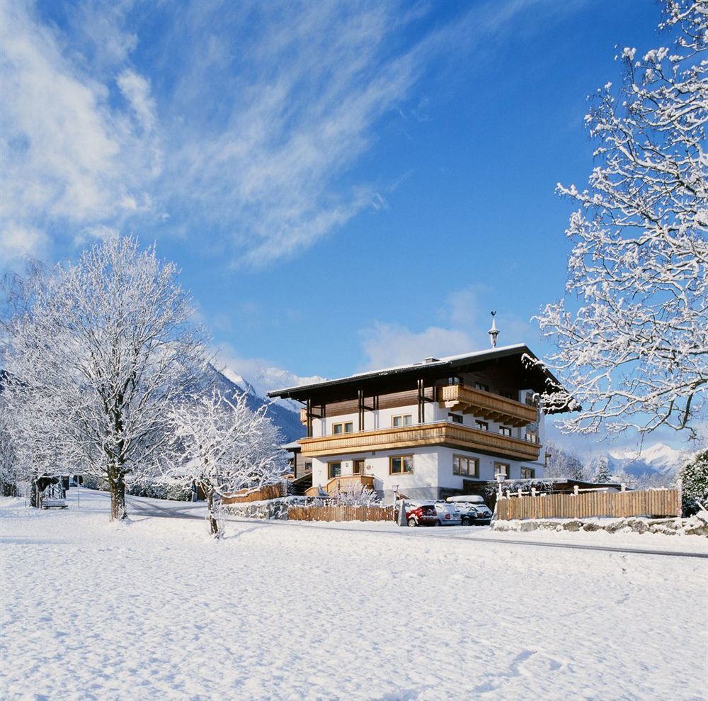 Pension Kristall Bramberg am Wildkogel Luaran gambar