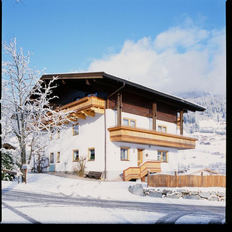Pension Kristall Bramberg am Wildkogel Luaran gambar